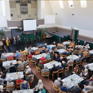 DGA - Ouderenmiddag - Kerkzaal - 600x450